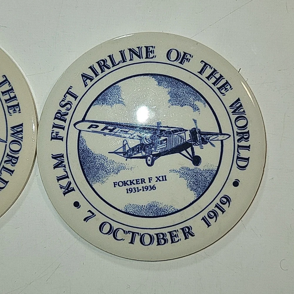 Set of 2 Vintage KLM First Airline of the World Coasters - Picture 3 of 6
